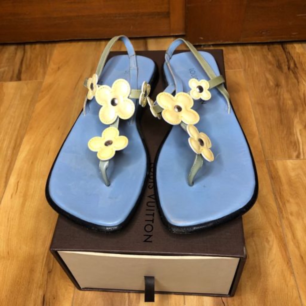 Louis Vuitton Vintage Blue Patent Leather Flower Slingback Sandal